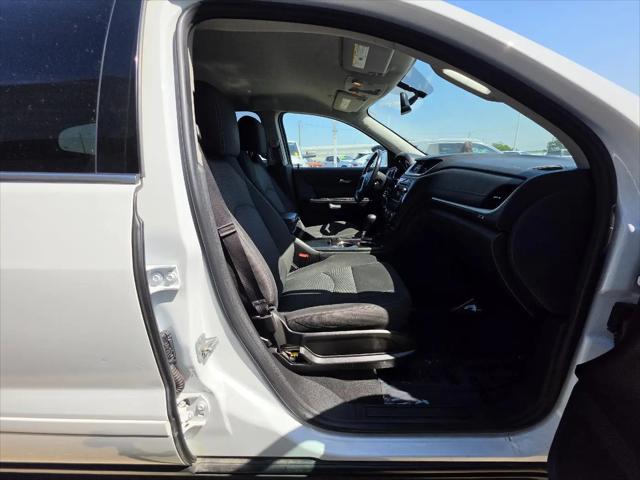2017 Chevrolet Traverse 2LT