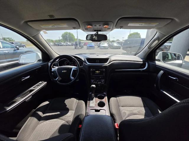 2017 Chevrolet Traverse 2LT
