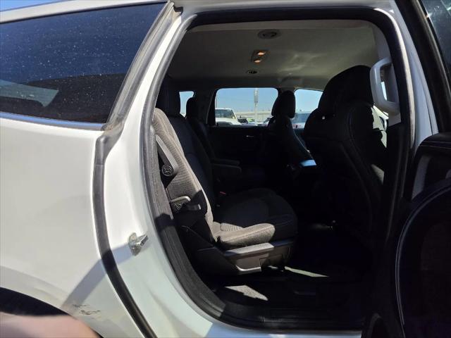 2017 Chevrolet Traverse 2LT