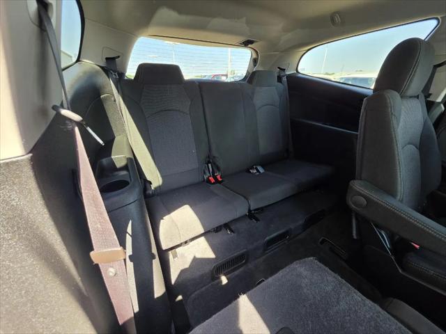 2017 Chevrolet Traverse 2LT