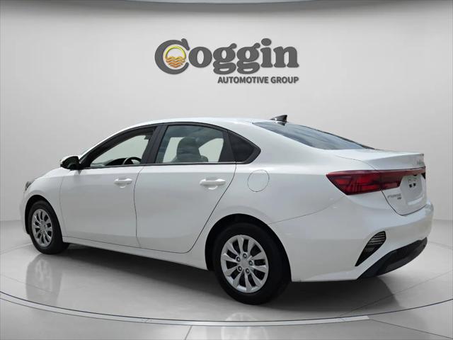 2023 Kia Forte LX