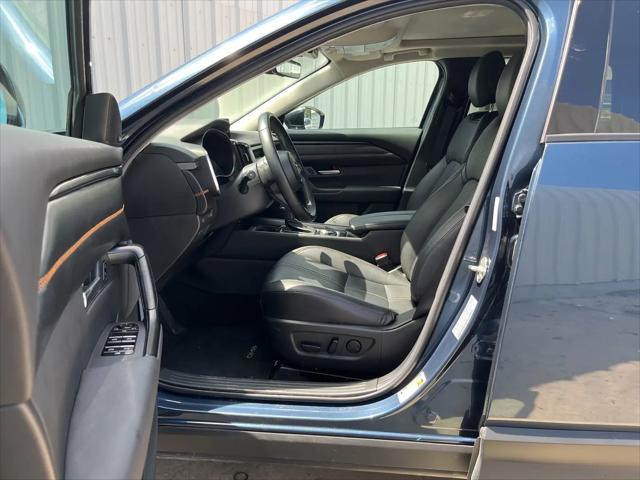 2025 Mazda CX-50 Hybrid Premium Plus Package