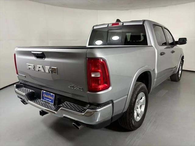 2025 Ram 1500 Big Horn Crew Cab 4x4 5'7" Box