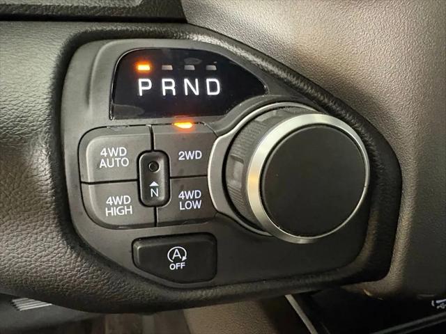 2025 Ram 1500 Big Horn Crew Cab 4x4 5'7" Box