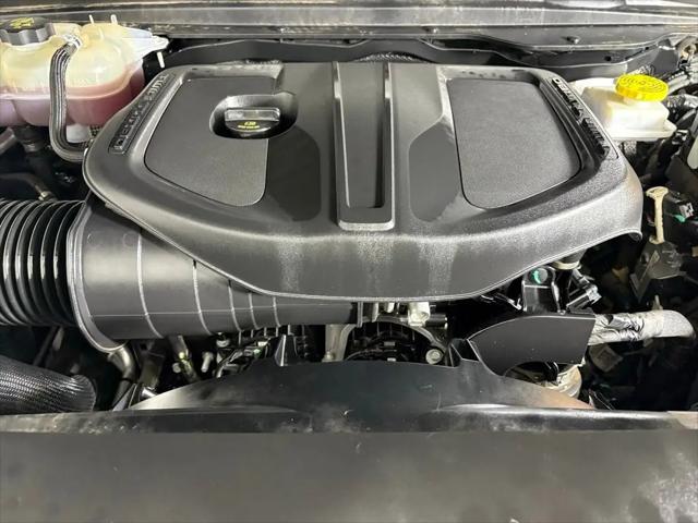 2025 Ram 1500 Big Horn Crew Cab 4x4 5'7" Box