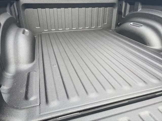 2025 Ram 1500 Big Horn Crew Cab 4x4 5'7" Box