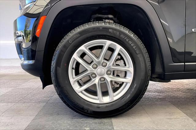2025 Jeep Grand Cherokee L Laredo X 4x4