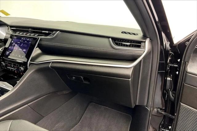 2025 Jeep Grand Cherokee L Laredo X 4x4