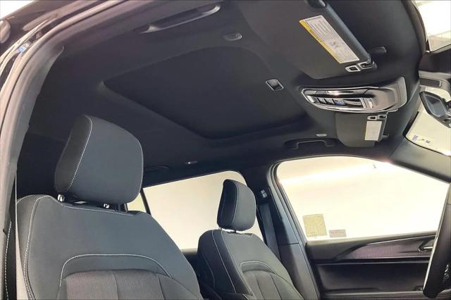 2025 Jeep Grand Cherokee L Laredo X 4x4