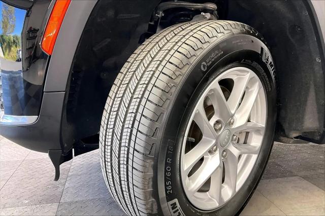 2025 Jeep Grand Cherokee L Laredo X 4x4