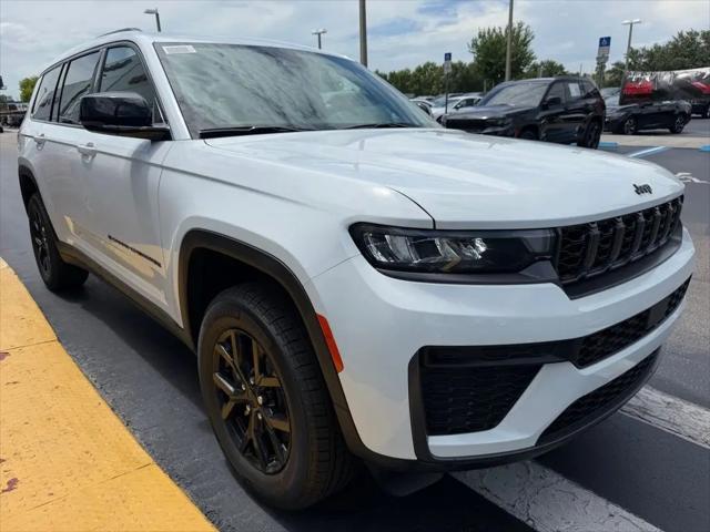 2026 Jeep Grand Cherokee L Altitude 4x4