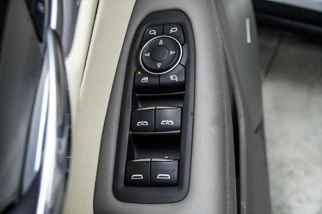 2022 Cadillac XT6 AWD Premium Luxury