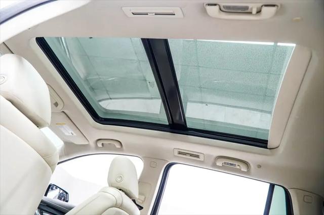 2022 Cadillac XT6 AWD Premium Luxury