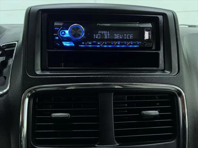 2011 Dodge Grand Caravan Crew