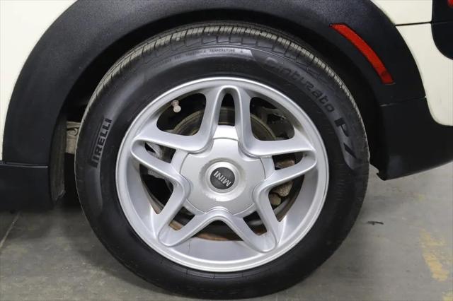 2010 MINI Cooper Clubman Cooper