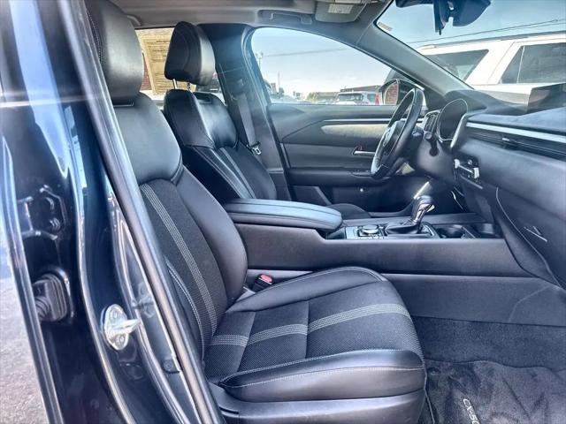 2023 Mazda CX-50 2.5 S Preferred Plus