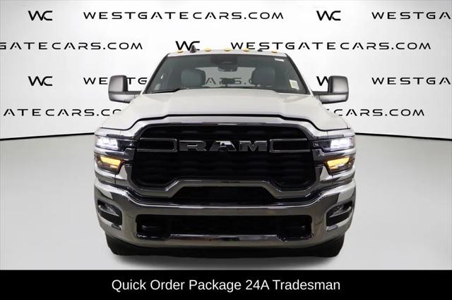 2026 Ram 3500 Tradesman Crew Cab 4x4 8 Box