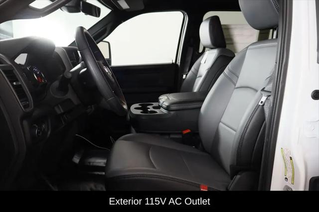 2026 Ram 3500 Tradesman Crew Cab 4x4 8 Box