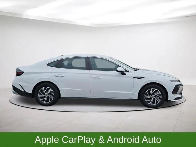 2026 Hyundai Sonata Hybrid Blue