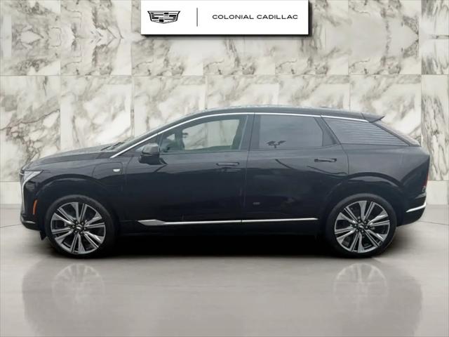 2025 Cadillac iQ Luxury 2 AWD