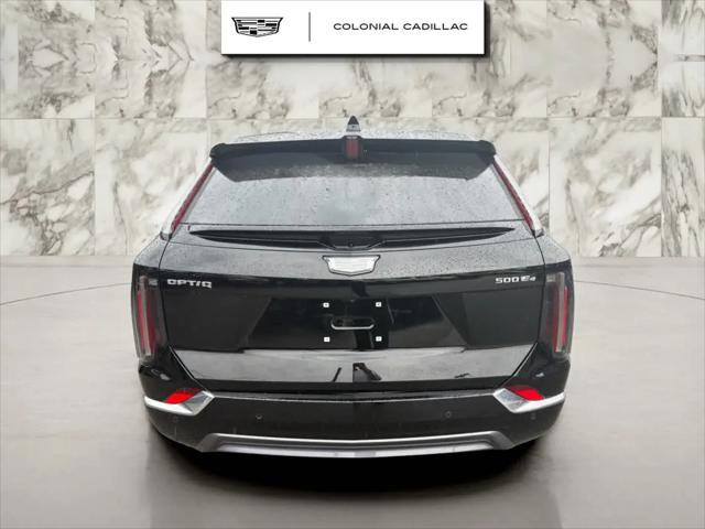 2025 Cadillac iQ Luxury 2 AWD