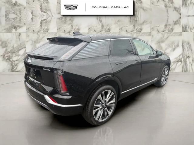 2025 Cadillac iQ Luxury 2 AWD