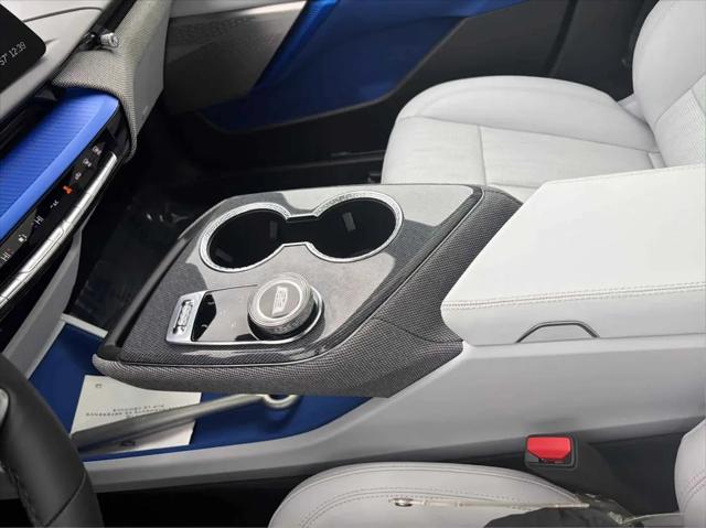 2025 Cadillac iQ Luxury 2 AWD