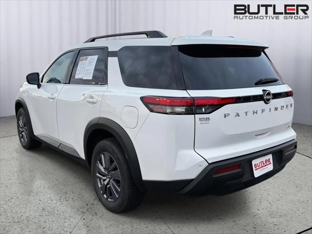 2025 Nissan Pathfinder SV 4WD