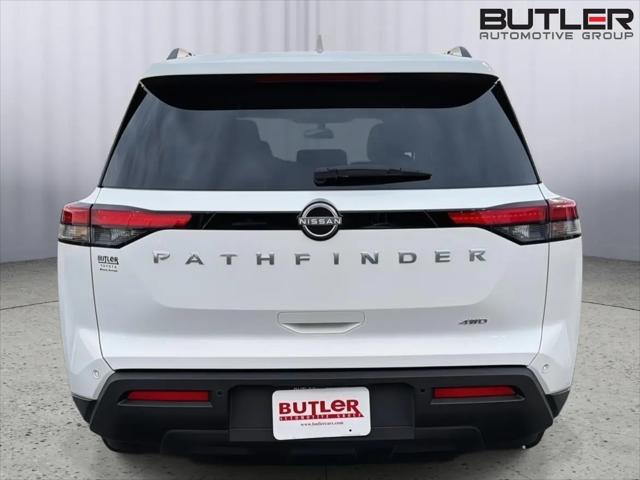 2025 Nissan Pathfinder SV 4WD