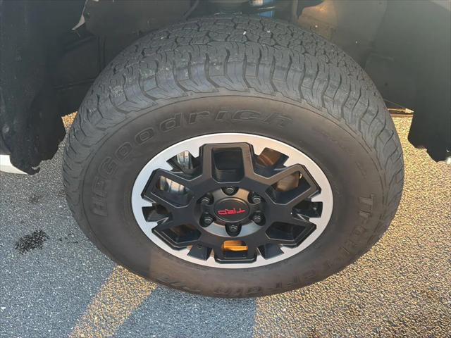 2024 Toyota Tacoma TRD Off Road