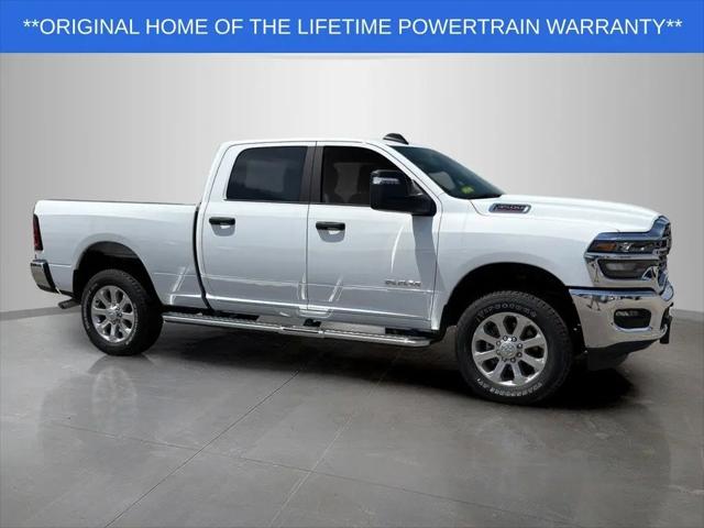 2026 Ram 3500 Big Horn Crew Cab 4x4 6'4" Box
