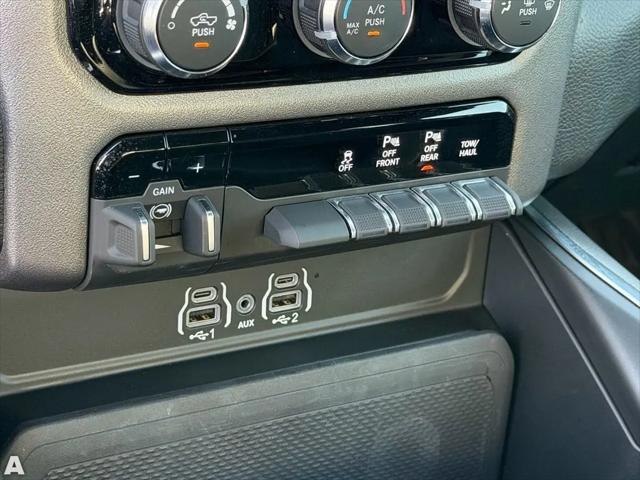 2025 Ram 1500 Big Horn Crew Cab 4x4 6'4" Box