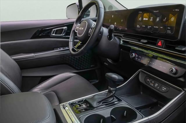 2025 Kia Carnival MPV SX Prestige