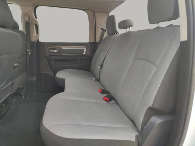 2022 Ram 1500 Classic SLT Crew Cab 4x4 5'7" Box