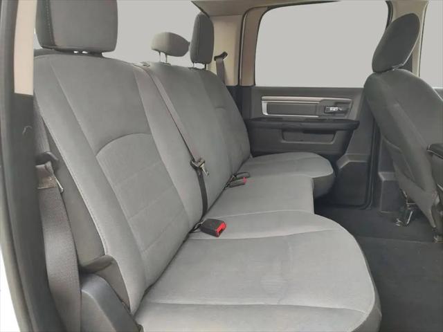 2022 Ram 1500 Classic SLT Crew Cab 4x4 5'7" Box
