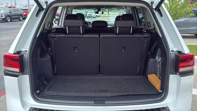 2026 Volkswagen Atlas Peak Edition
