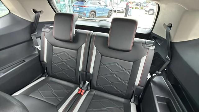 2026 Volkswagen Atlas Peak Edition