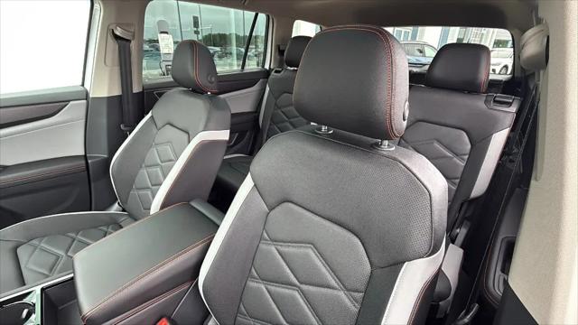2026 Volkswagen Atlas Peak Edition