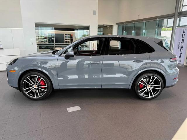2026 Porsche Cayenne E-Hybrid S