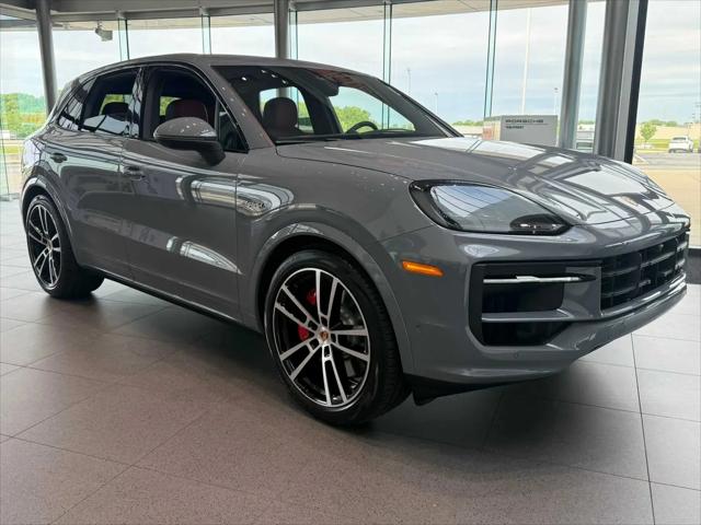 2026 Porsche Cayenne E-Hybrid S