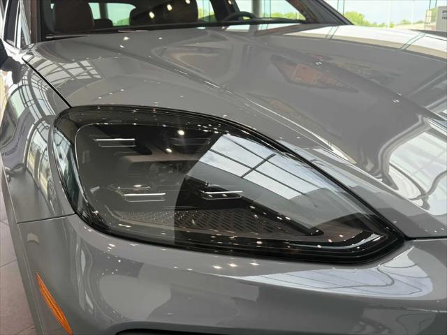 2026 Porsche Cayenne E-Hybrid S