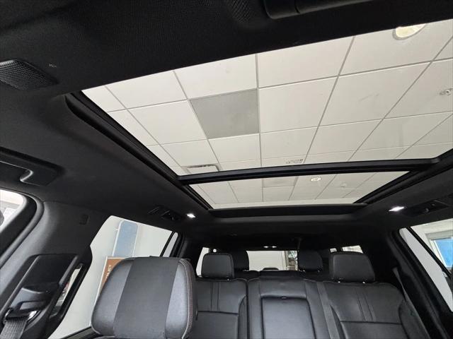 2022 Chevrolet Suburban 4WD RST