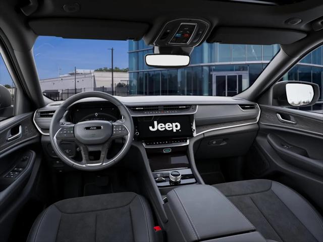 2026 Jeep Grand Cherokee Altitude 4x4