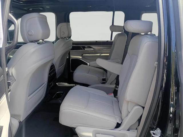 2025 Jeep Wagoneer Series III 4x4