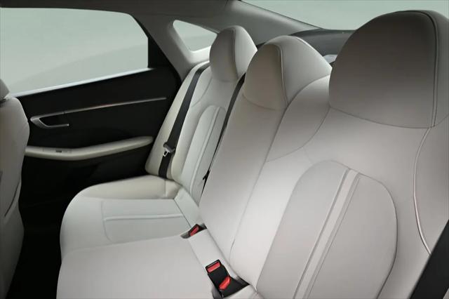 2023 Hyundai Sonata SE