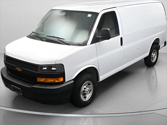 2026 Chevrolet Express Cargo Van 2500 Regular Wheelbase, WT, RWD