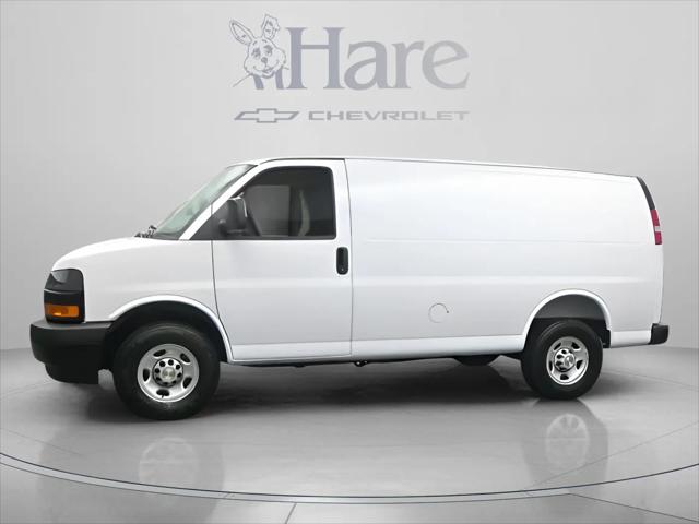 2026 Chevrolet Express Cargo Van 2500 Regular Wheelbase, WT, RWD