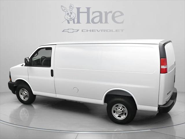 2026 Chevrolet Express Cargo Van 2500 Regular Wheelbase, WT, RWD
