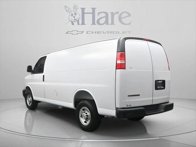 2026 Chevrolet Express Cargo Van 2500 Regular Wheelbase, WT, RWD