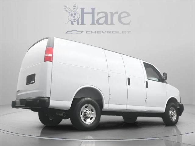2026 Chevrolet Express Cargo Van 2500 Regular Wheelbase, WT, RWD